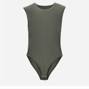 ZARA NWT Sage Green Padded Shoulder Flattering Bodysuit Medium